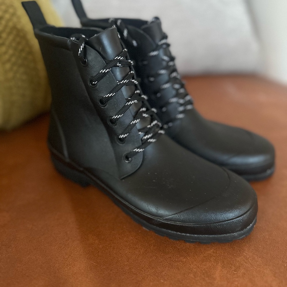 Madewell Black Lace-Up Rain Boots